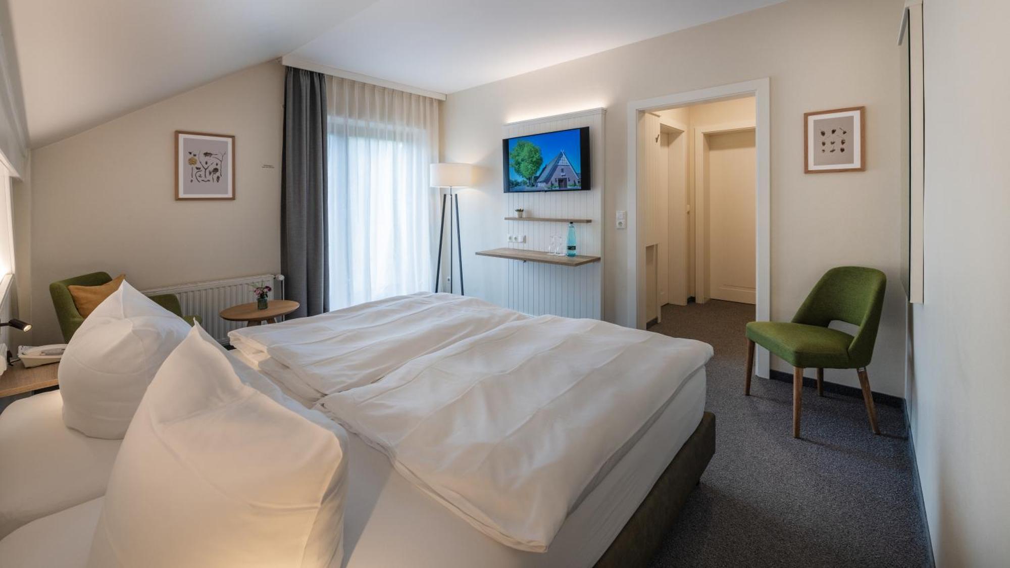 Landhotel Zur Eiche Букстехуде Екстериор снимка
